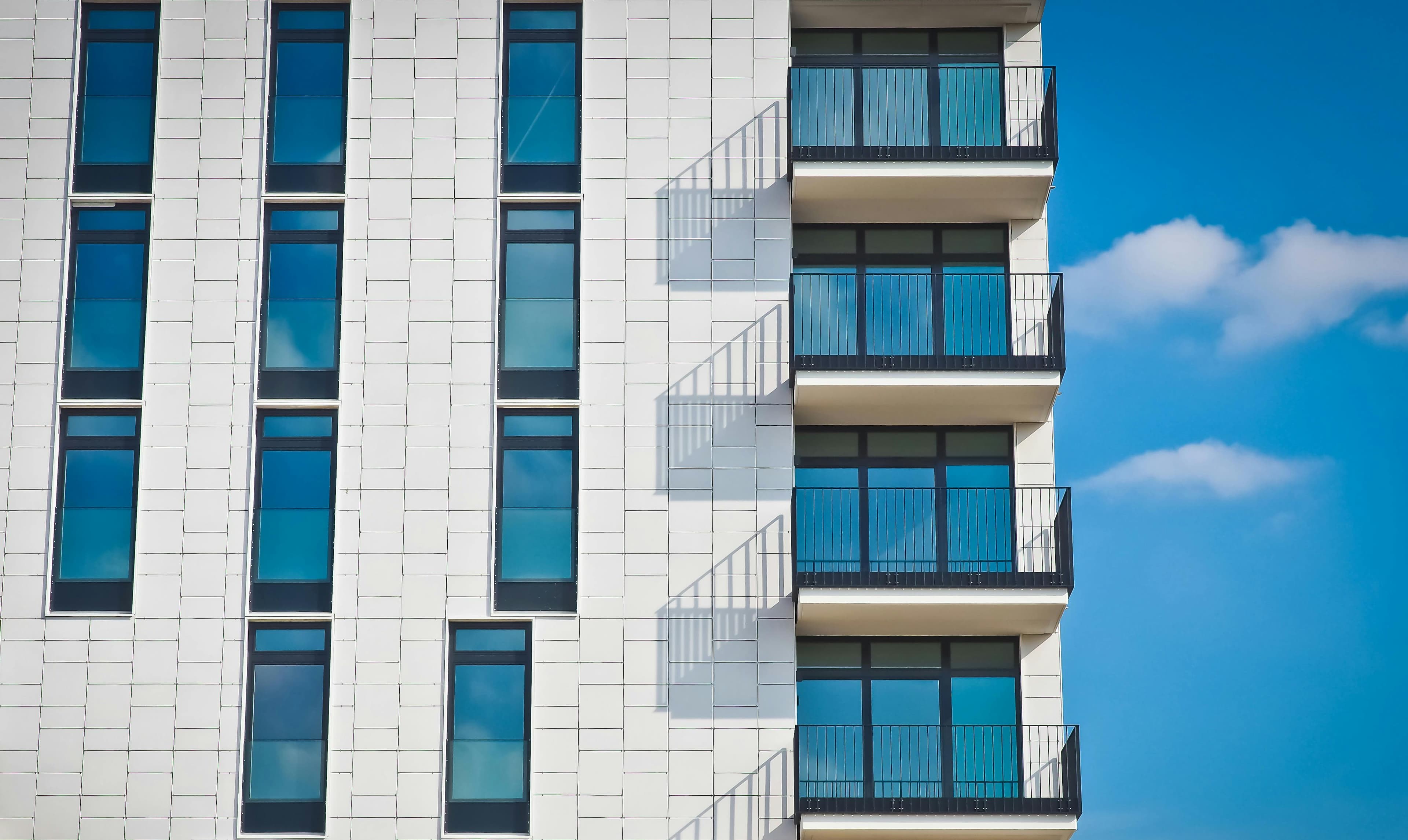 Photo by Pixabay from Pexels: https://www.pexels.com/photo/low-angle-photography-of-gray-concrete-building-259950/